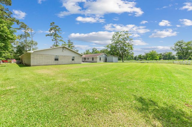 1270 County Road 2293, Cleveland, TX 77327