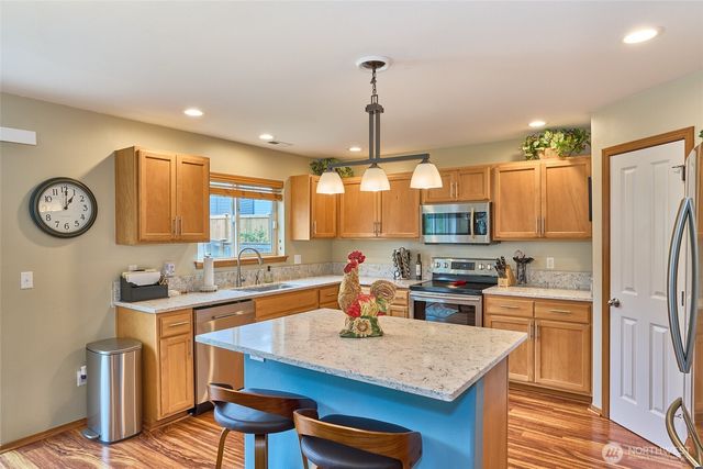 16637 SE 261st Street, Covington, WA 98042