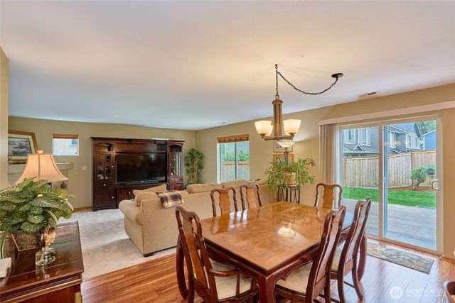 16637 SE 261st Street, Covington, WA 98042