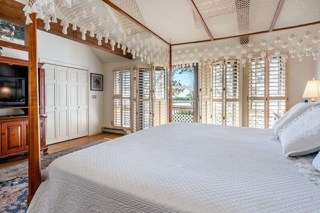 498 Elliott Road, Barnstable, MA 02632