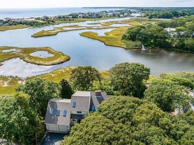 498 Elliott Road, Barnstable, MA 02632