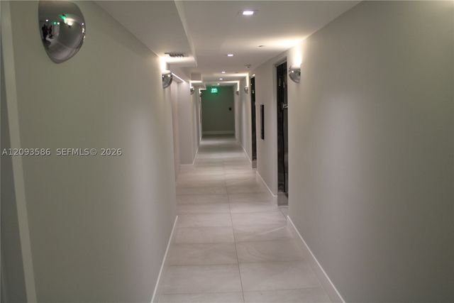 2457 Collins Ave 1502, Miami Beach, FL 33140