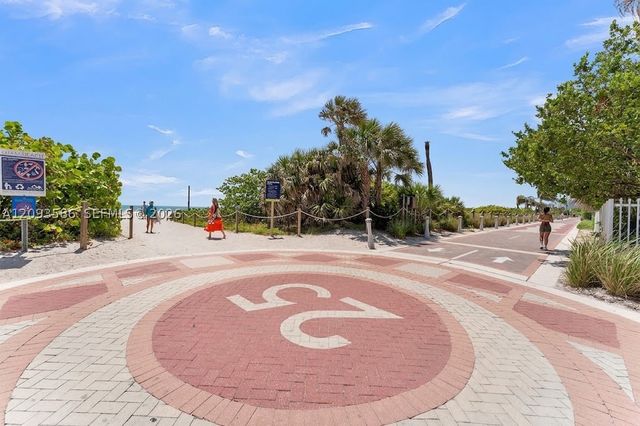 2457 Collins Ave 1502, Miami Beach, FL 33140