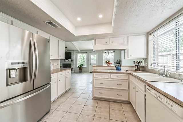 9907 Sageorchard Lane, Houston, TX 77089