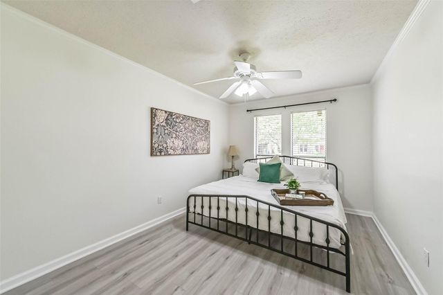9907 Sageorchard Lane, Houston, TX 77089