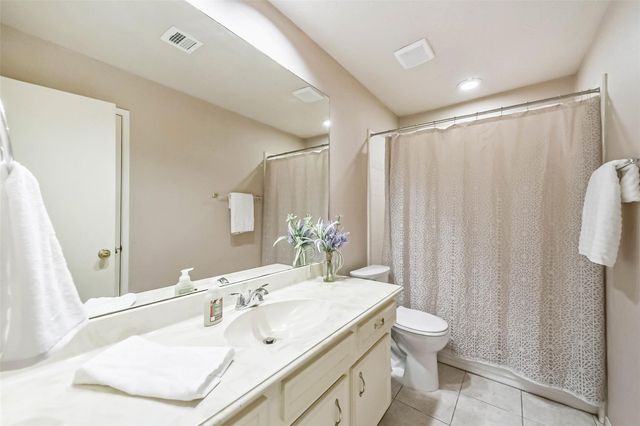 9907 Sageorchard Lane, Houston, TX 77089