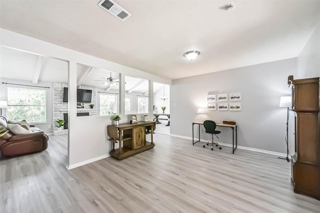 9907 Sageorchard Lane, Houston, TX 77089