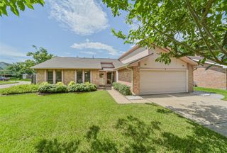 9907 Sageorchard Lane, Houston, TX 77089