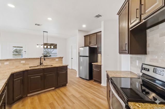 4930 SPYGLASS VW, San Antonio, TX 78247