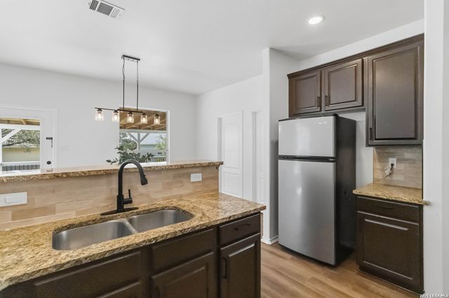 4930 SPYGLASS VW, San Antonio, TX 78247