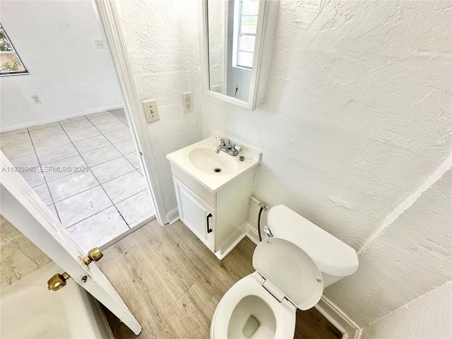 1278 NW 44th Street 2, Miami, FL 33142