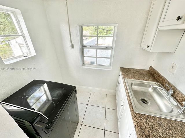 1278 NW 44th Street 2, Miami, FL 33142
