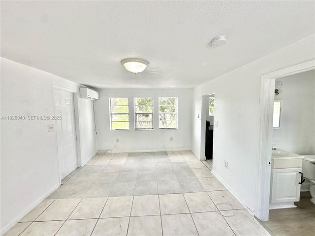 1278 NW 44th Street 2, Miami, FL 33142