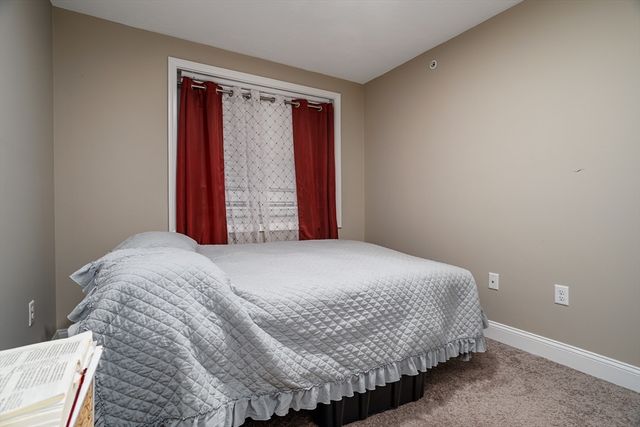 7 Gorham St 8, Chelmsford, MA 01824