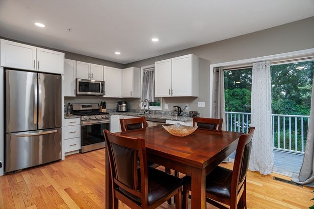 7 Gorham St 8, Chelmsford, MA 01824