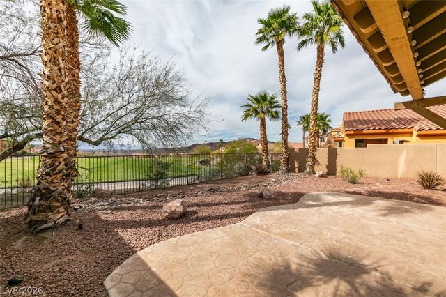 13 Avenza Drive, Henderson, NV 89011