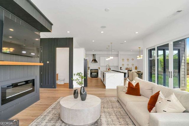 1598 Athens Avenue SW, Atlanta, GA 30310