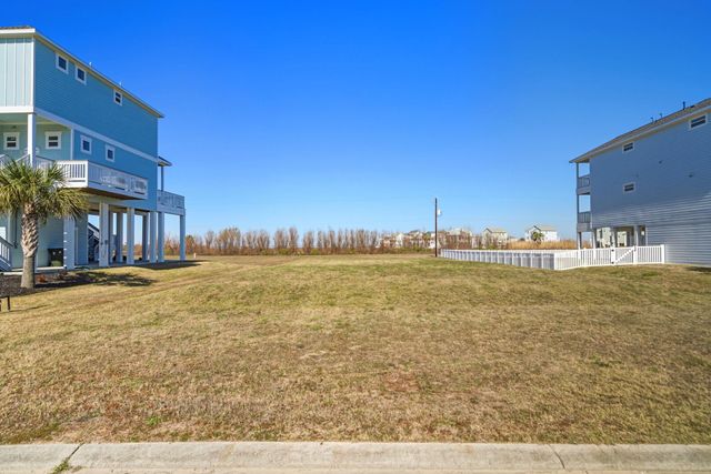 21314 Scissor Tail Lane, Galveston, TX 77554