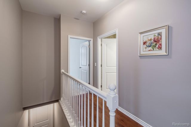 9573 Kingsway Circle, Springfield Charter Township, MI 48348