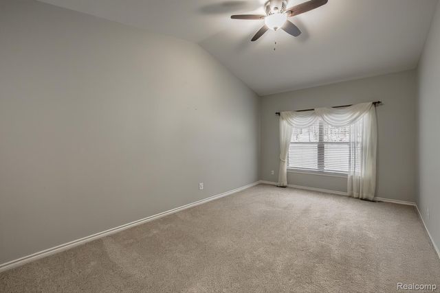 9573 Kingsway Circle, Springfield Charter Township, MI 48348