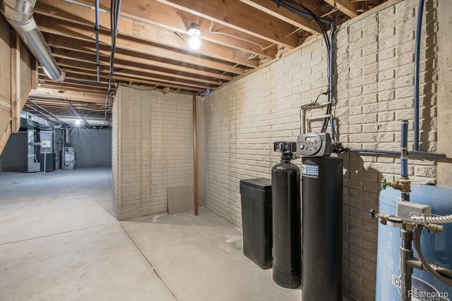 9573 Kingsway Circle, Springfield Charter Township, MI 48348