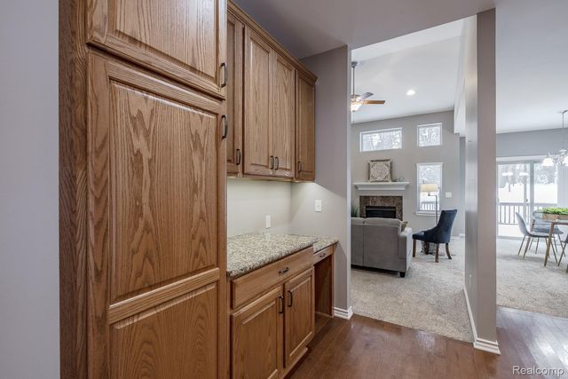 9573 Kingsway Circle, Springfield Charter Township, MI 48348