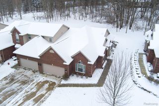 9573 Kingsway Circle, Springfield Charter Township, MI 48348