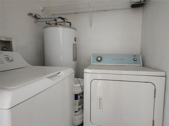 4720 WALDEN CIRCLE 33, Orlando, FL 32811