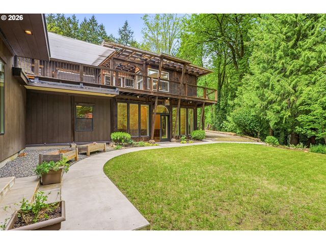 6164 Sw CAPITOL Hwy, Portland, OR 97239