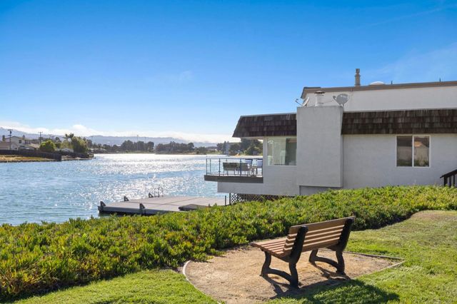 464 Fathom Drive, San Mateo, CA 94404