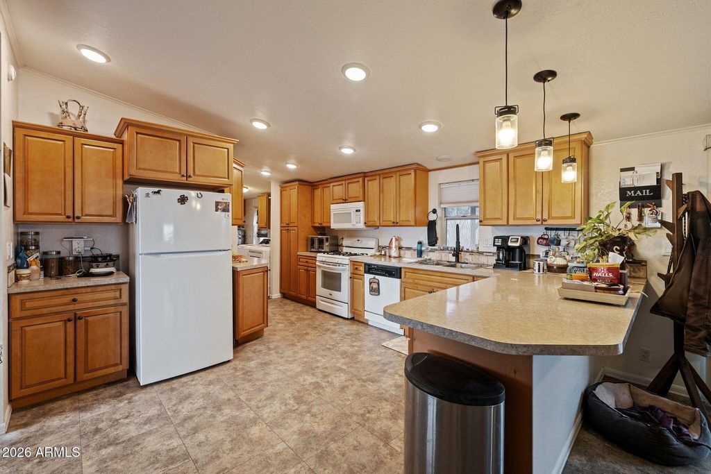 Image 10 of property listing at 1310 COTTONWOOD Lane, Chino Valley, AZ 86323