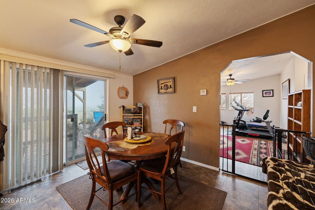 Image 14 of property listing at 1310 COTTONWOOD Lane, Chino Valley, AZ 86323