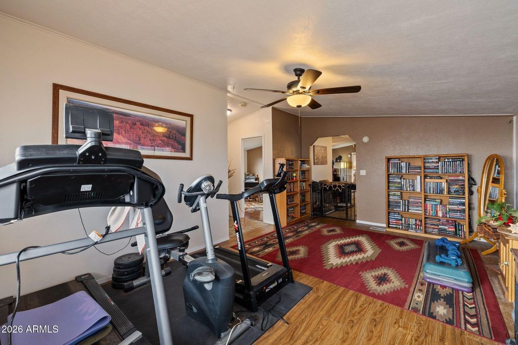 Image 17 of property listing at 1310 COTTONWOOD Lane, Chino Valley, AZ 86323