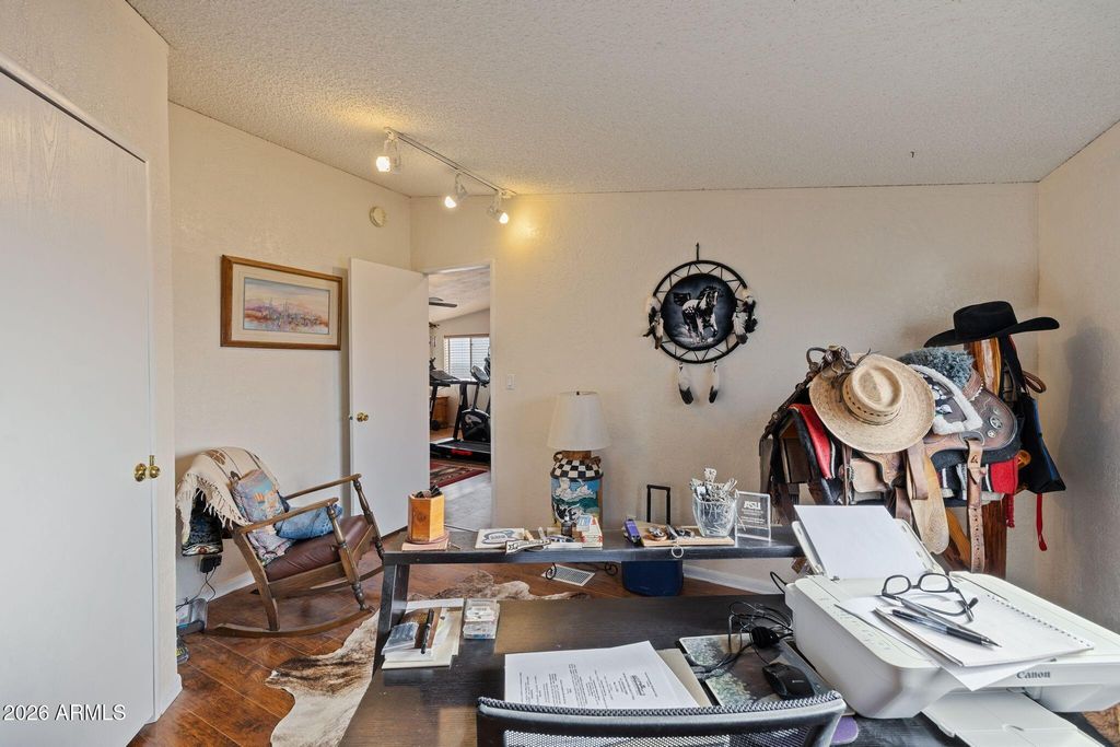 Image 22 of property listing at 1310 COTTONWOOD Lane, Chino Valley, AZ 86323