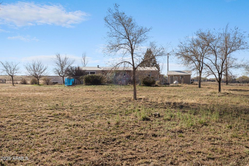 Image 27 of property listing at 1310 COTTONWOOD Lane, Chino Valley, AZ 86323