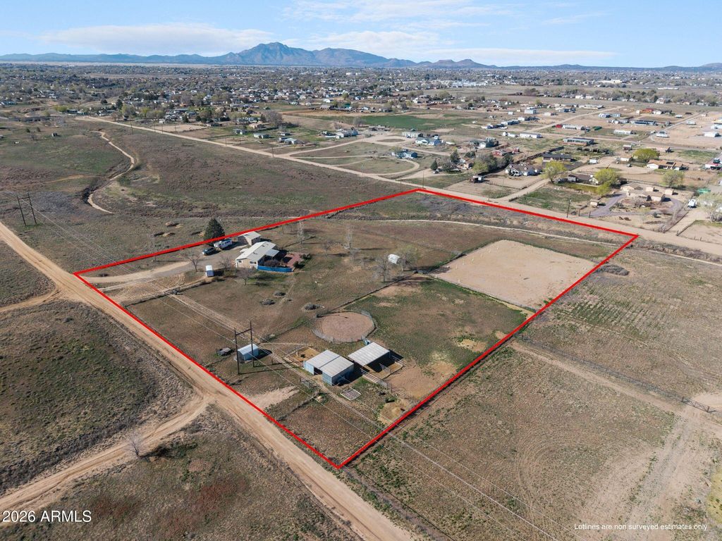 Image 49 of property listing at 1310 COTTONWOOD Lane, Chino Valley, AZ 86323