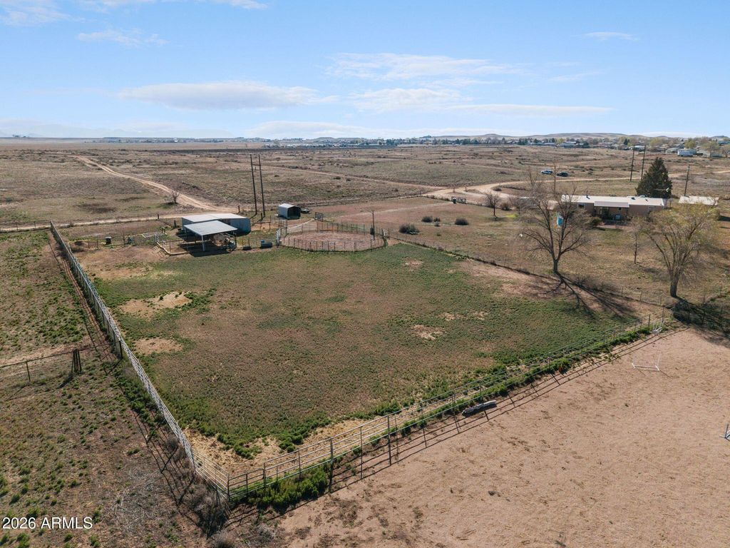 Image 54 of property listing at 1310 COTTONWOOD Lane, Chino Valley, AZ 86323