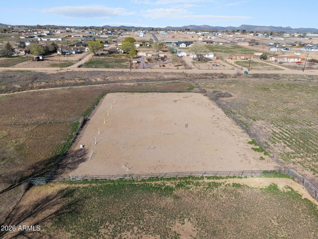 Image 56 of property listing at 1310 COTTONWOOD Lane, Chino Valley, AZ 86323