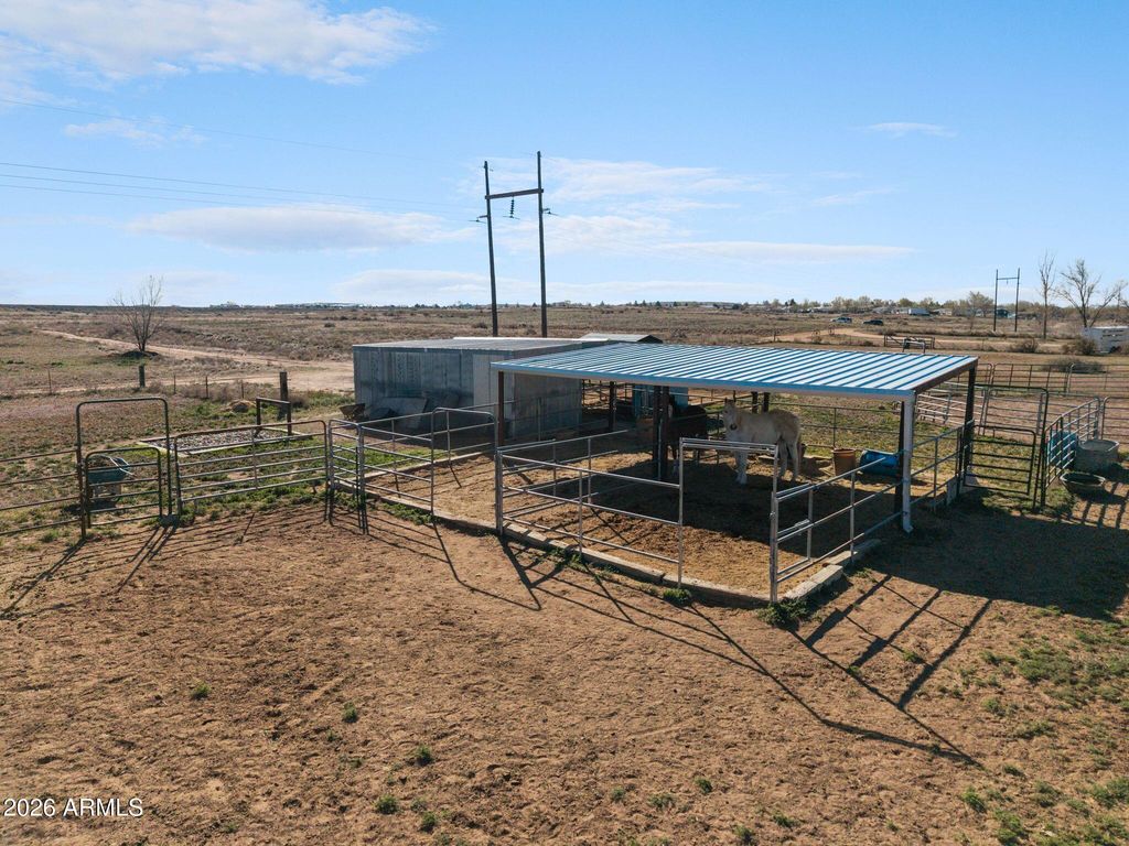 Image 58 of property listing at 1310 COTTONWOOD Lane, Chino Valley, AZ 86323