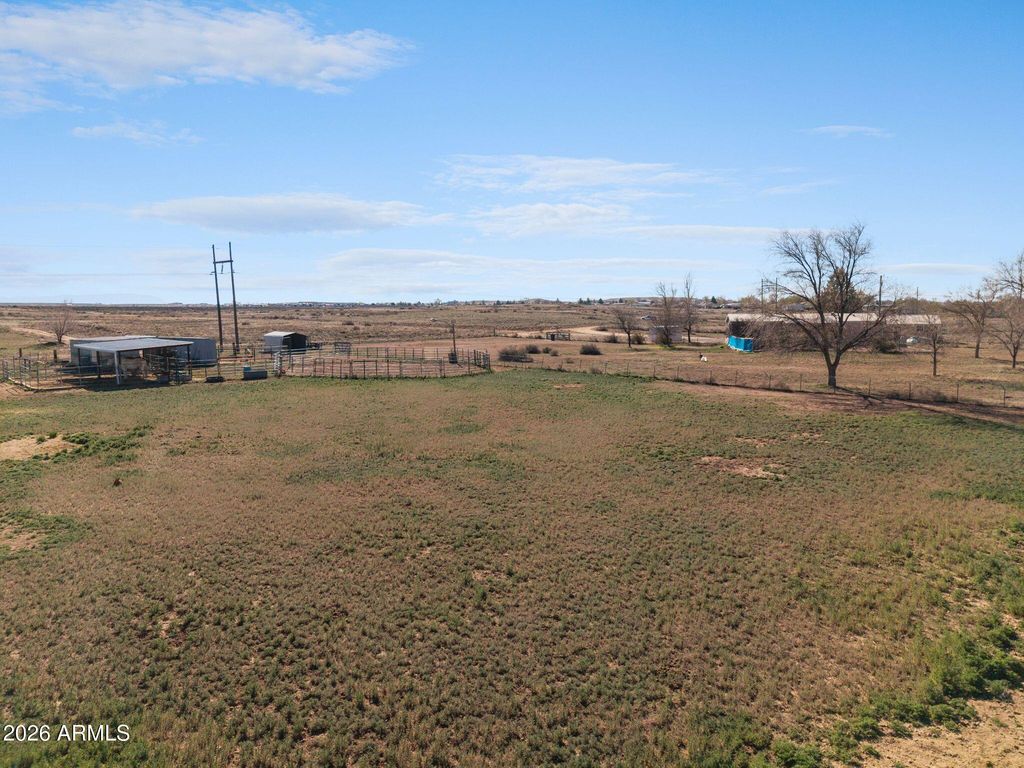 Image 59 of property listing at 1310 COTTONWOOD Lane, Chino Valley, AZ 86323