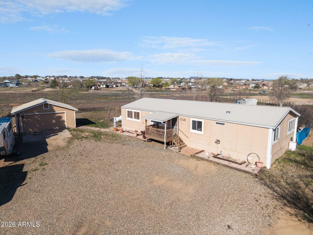 Image 63 of property listing at 1310 COTTONWOOD Lane, Chino Valley, AZ 86323