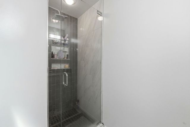 525 W Superior Street 623, Chicago, IL 60654