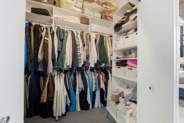 525 W Superior Street 623, Chicago, IL 60654