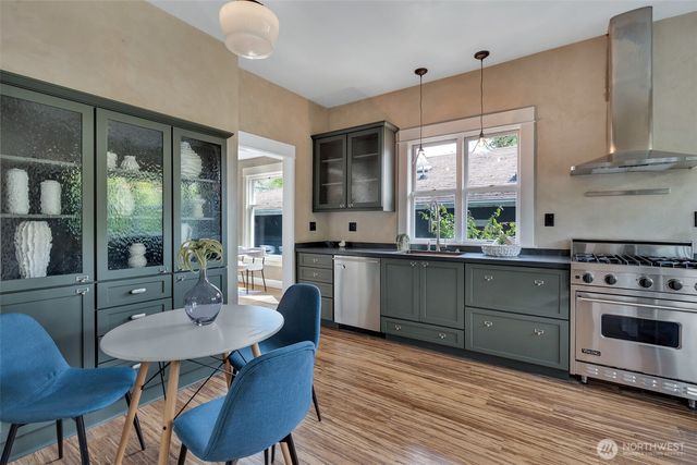 3115 E Jefferson, Seattle, WA 98122