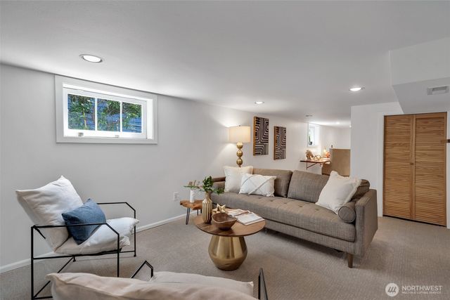 3115 E Jefferson, Seattle, WA 98122