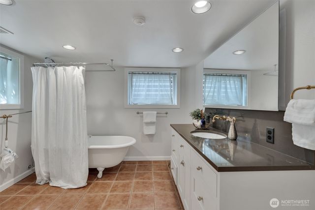 3115 E Jefferson, Seattle, WA 98122