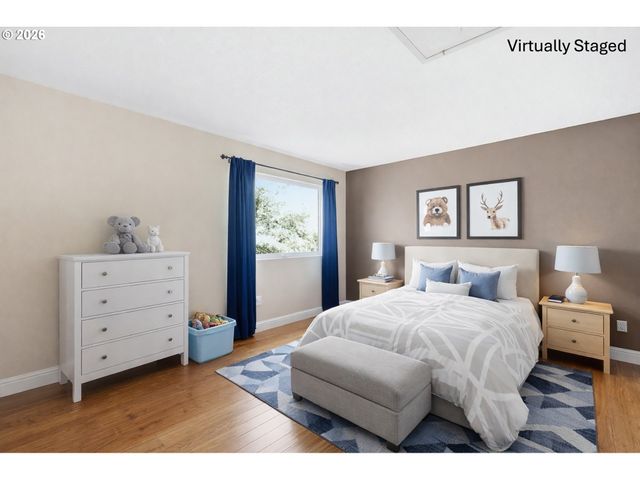 609 N TOMAHAWK ISLAND Dr, Portland, OR 97217