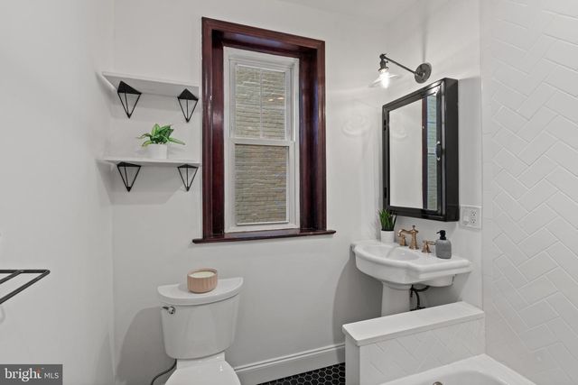 1332 15TH ST NW #2, Washington, DC 20005