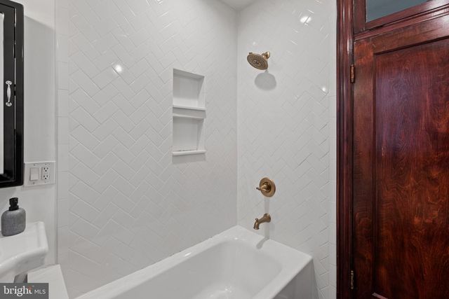 1332 15TH ST NW #2, Washington, DC 20005