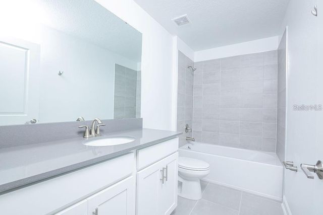 11353 LISTENING DRIVE, Orlando, FL 32832